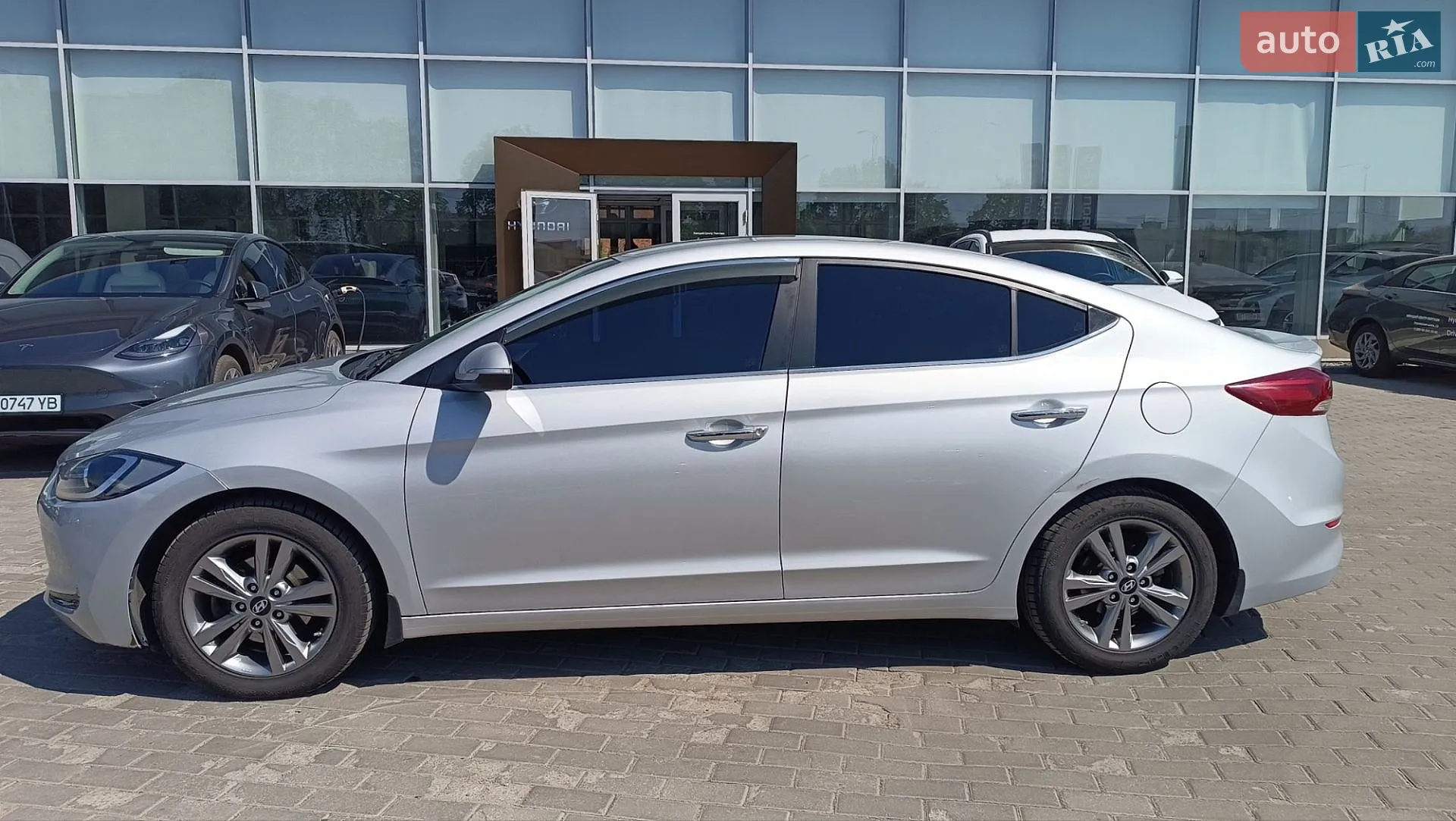 2018 Hyundai Elantra - мініатюра 5