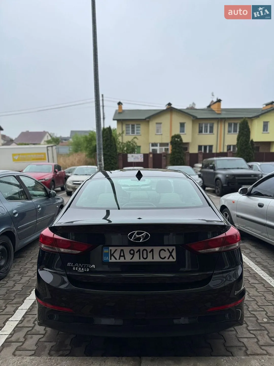 2017 Hyundai Elantra - мініатюра 4