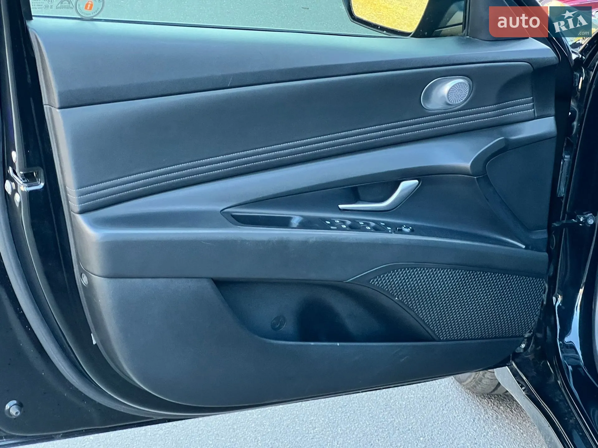 2021 Hyundai Elantra - мініатюра 30