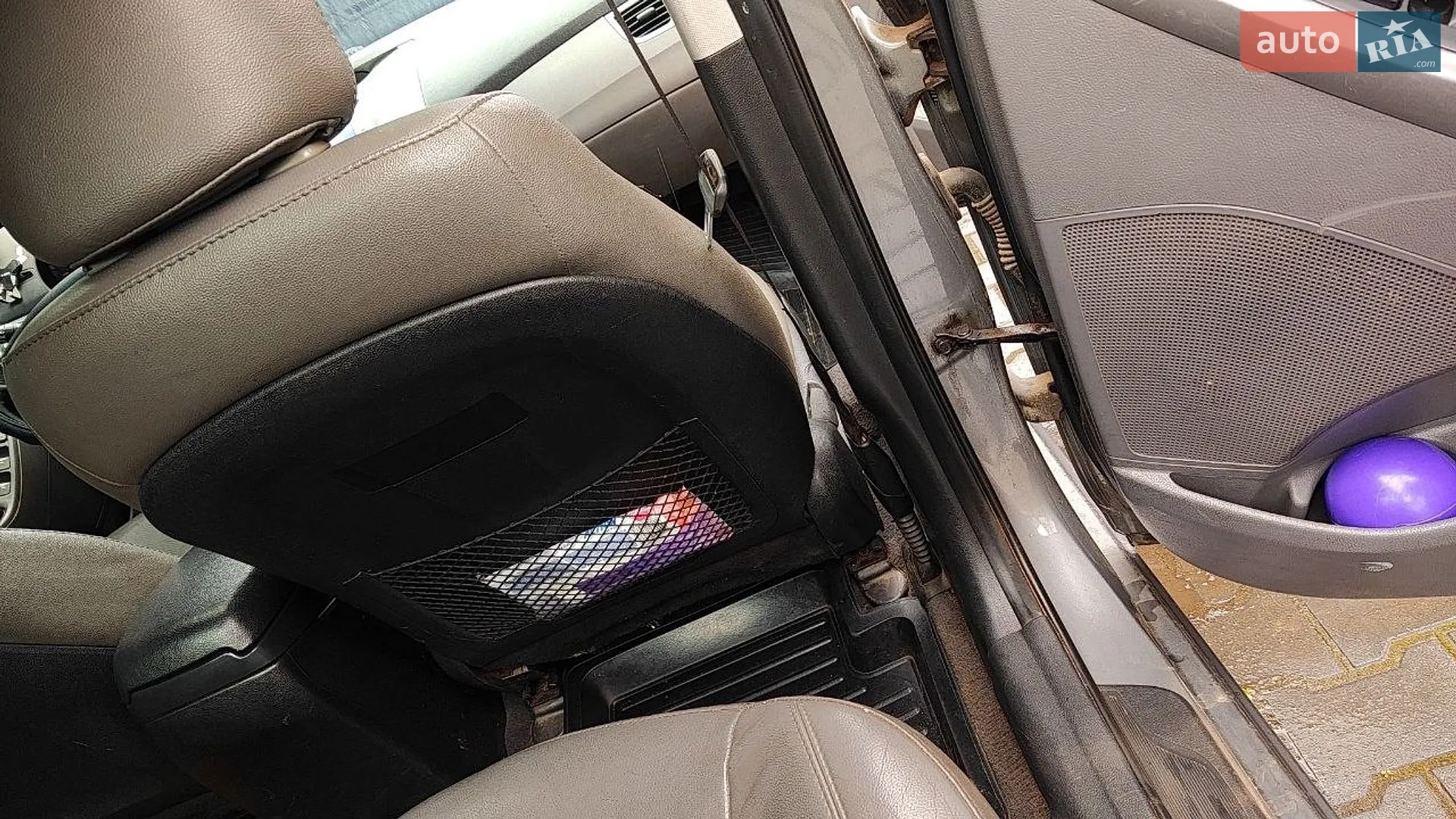 2013 Hyundai Elantra - мініатюра 8