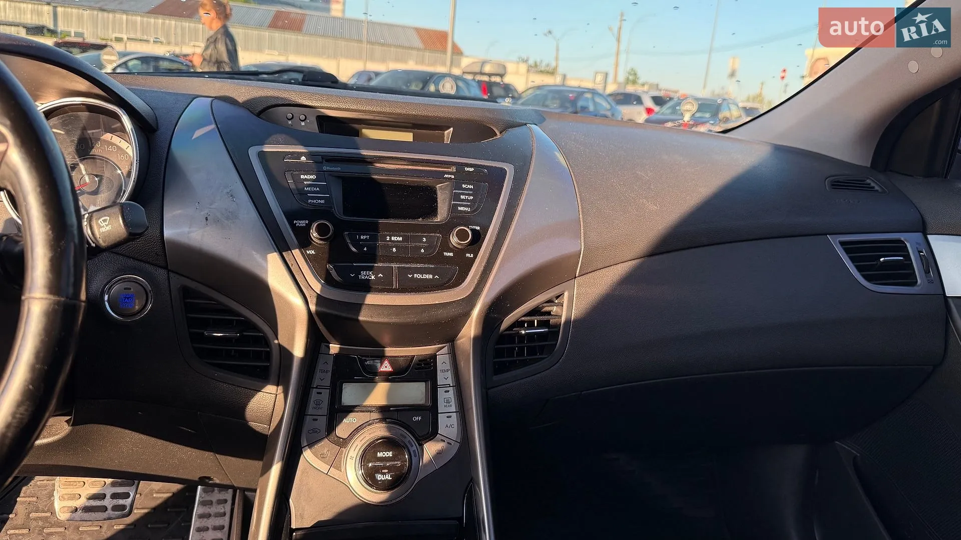 2014 Hyundai Elantra - мініатюра 16
