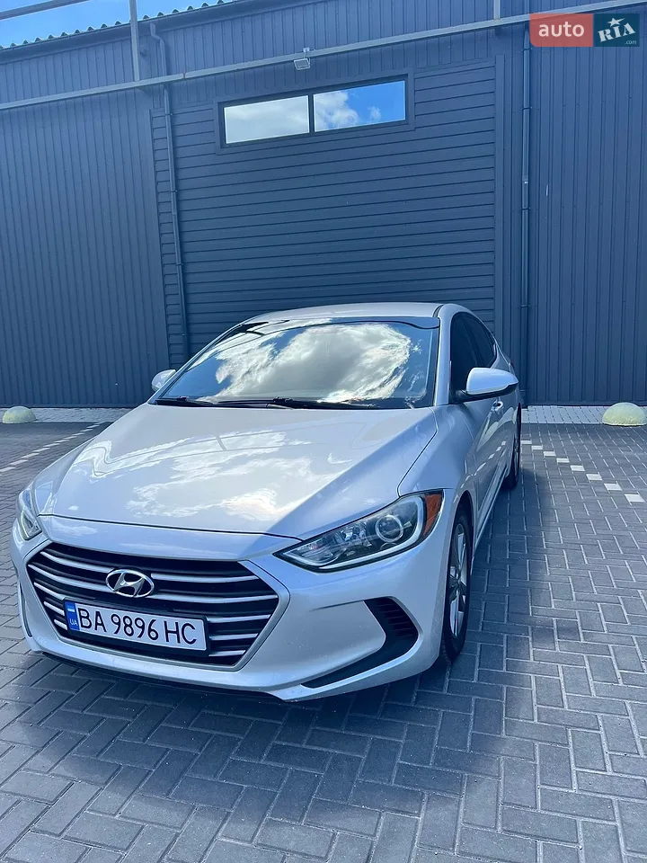 2018 Hyundai Elantra - мініатюра 15