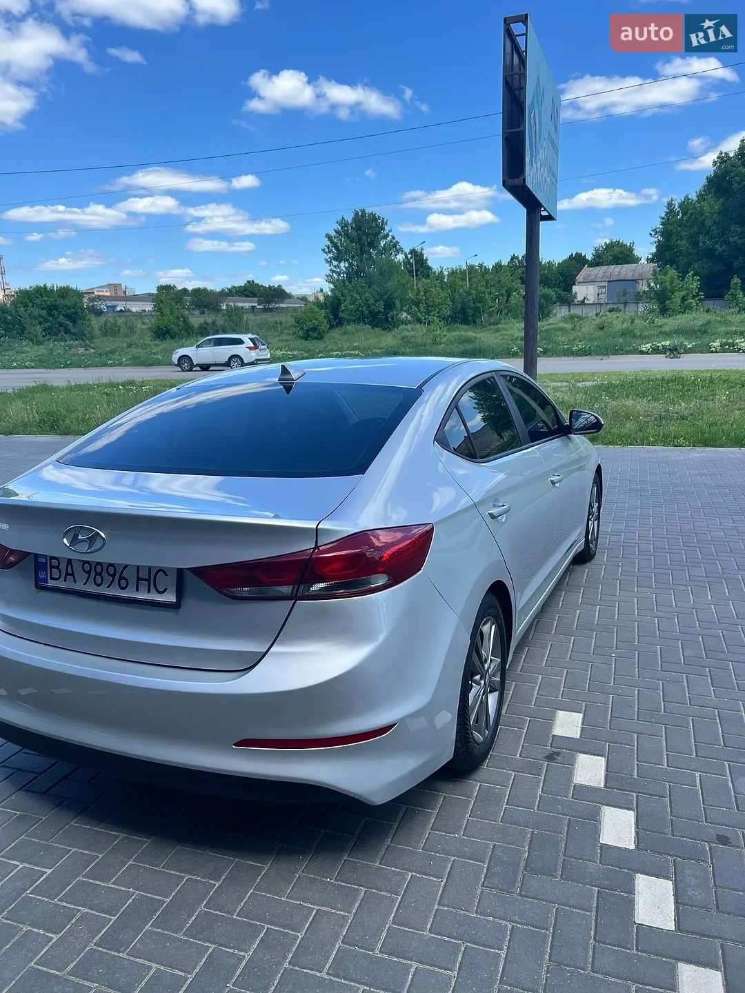 2018 Hyundai Elantra - мініатюра 6