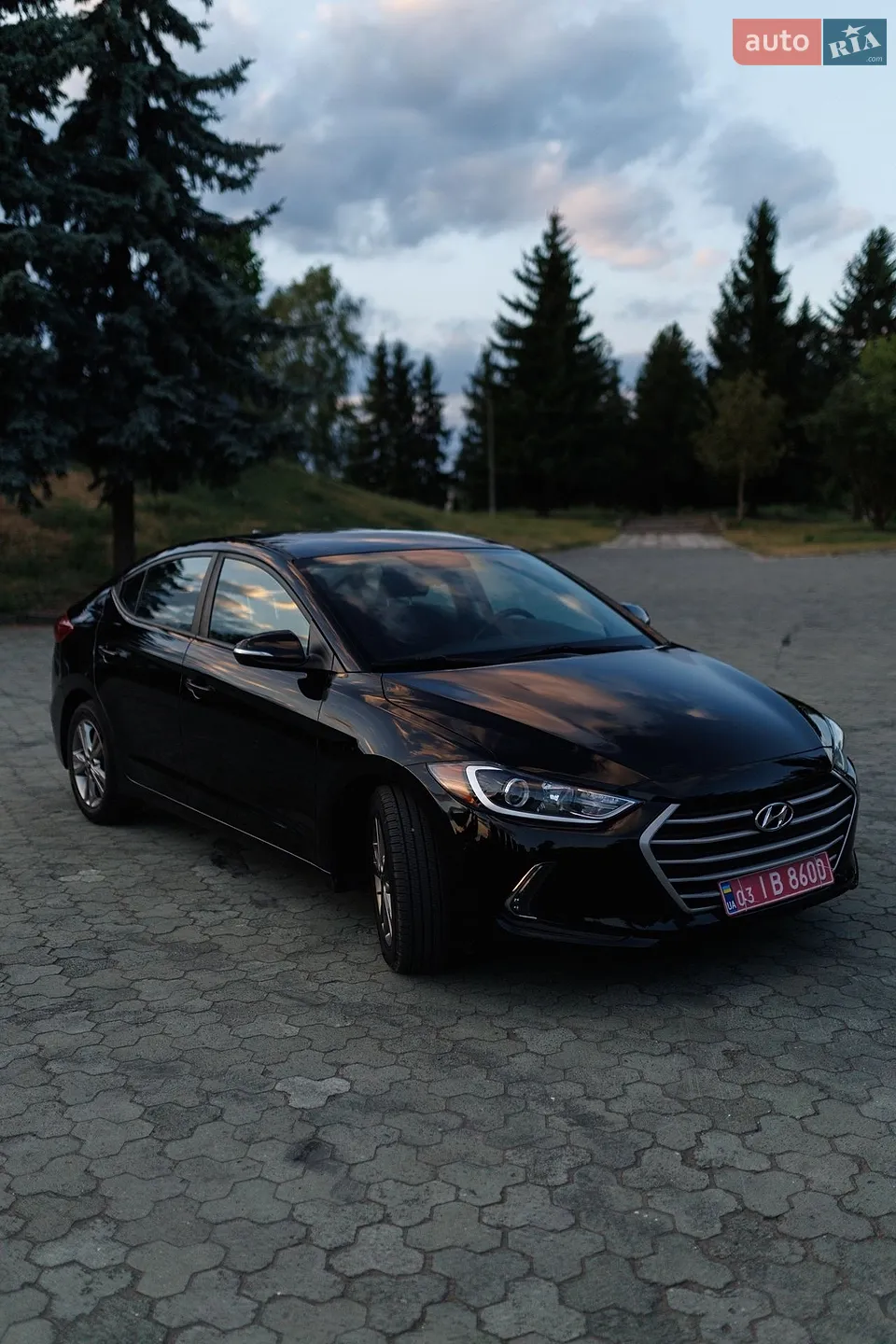 2018 Hyundai Elantra - мініатюра 8