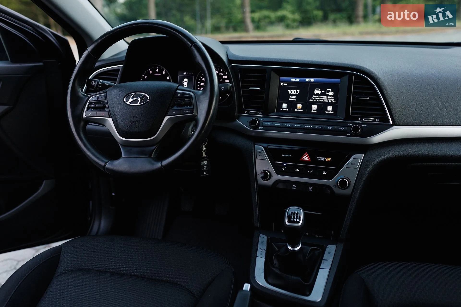 2018 Hyundai Elantra - мініатюра 27