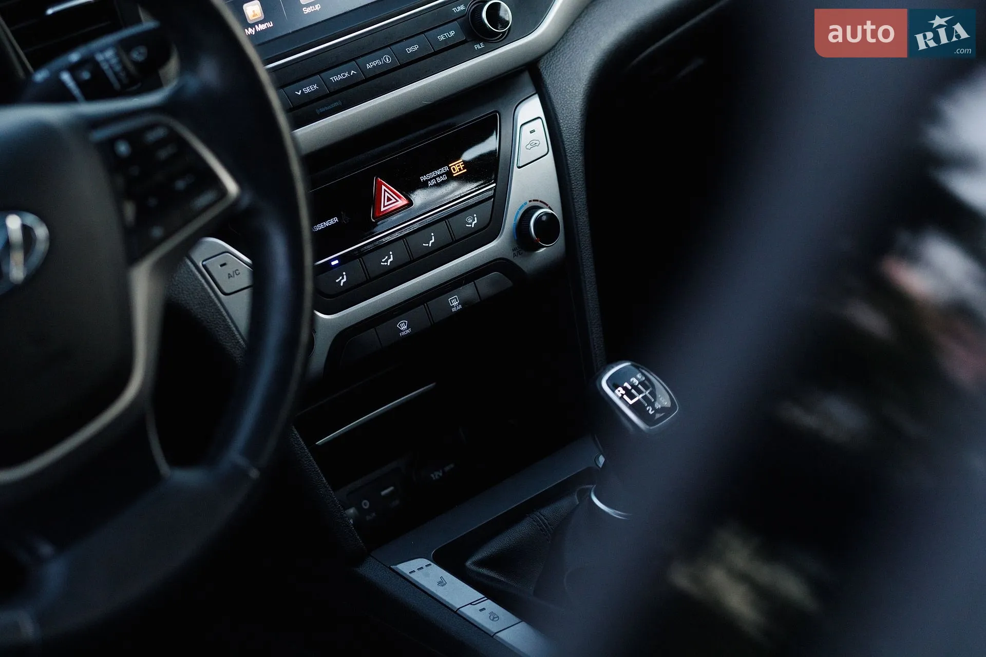 2018 Hyundai Elantra - мініатюра 36