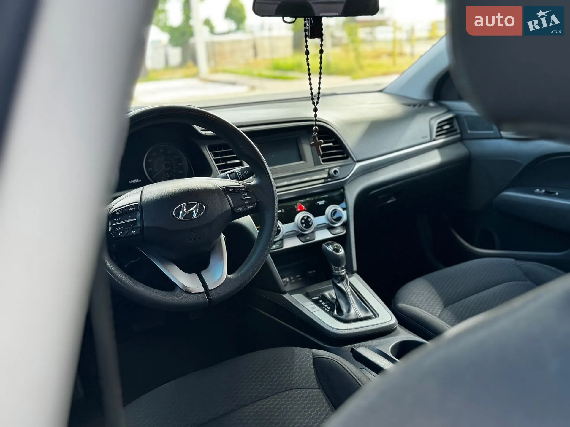 2018 Hyundai Elantra - мініатюра 8