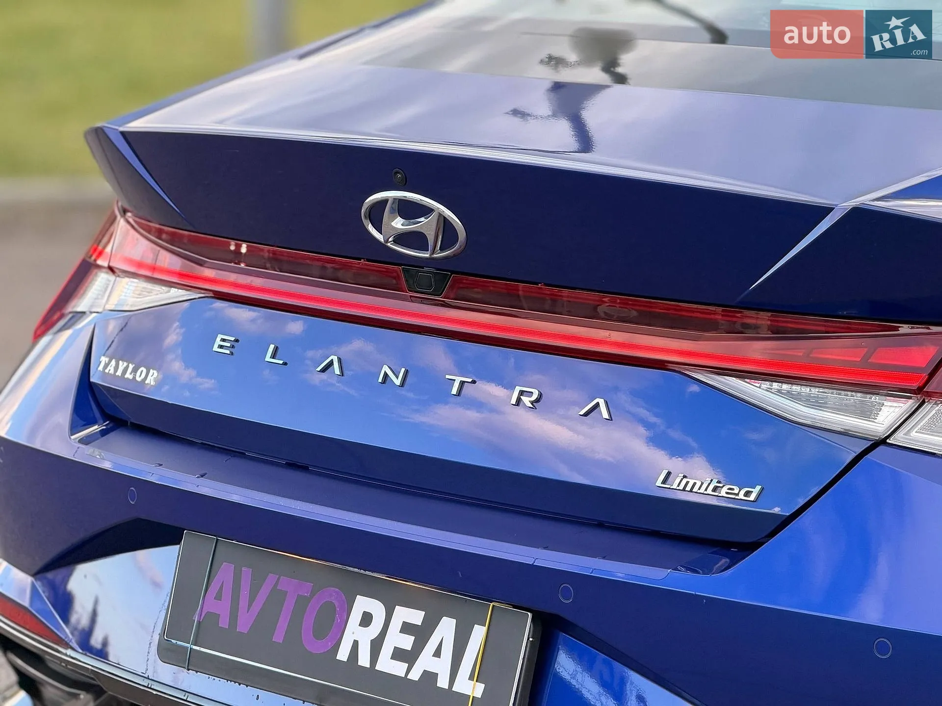 2020 Hyundai Elantra - мініатюра 30