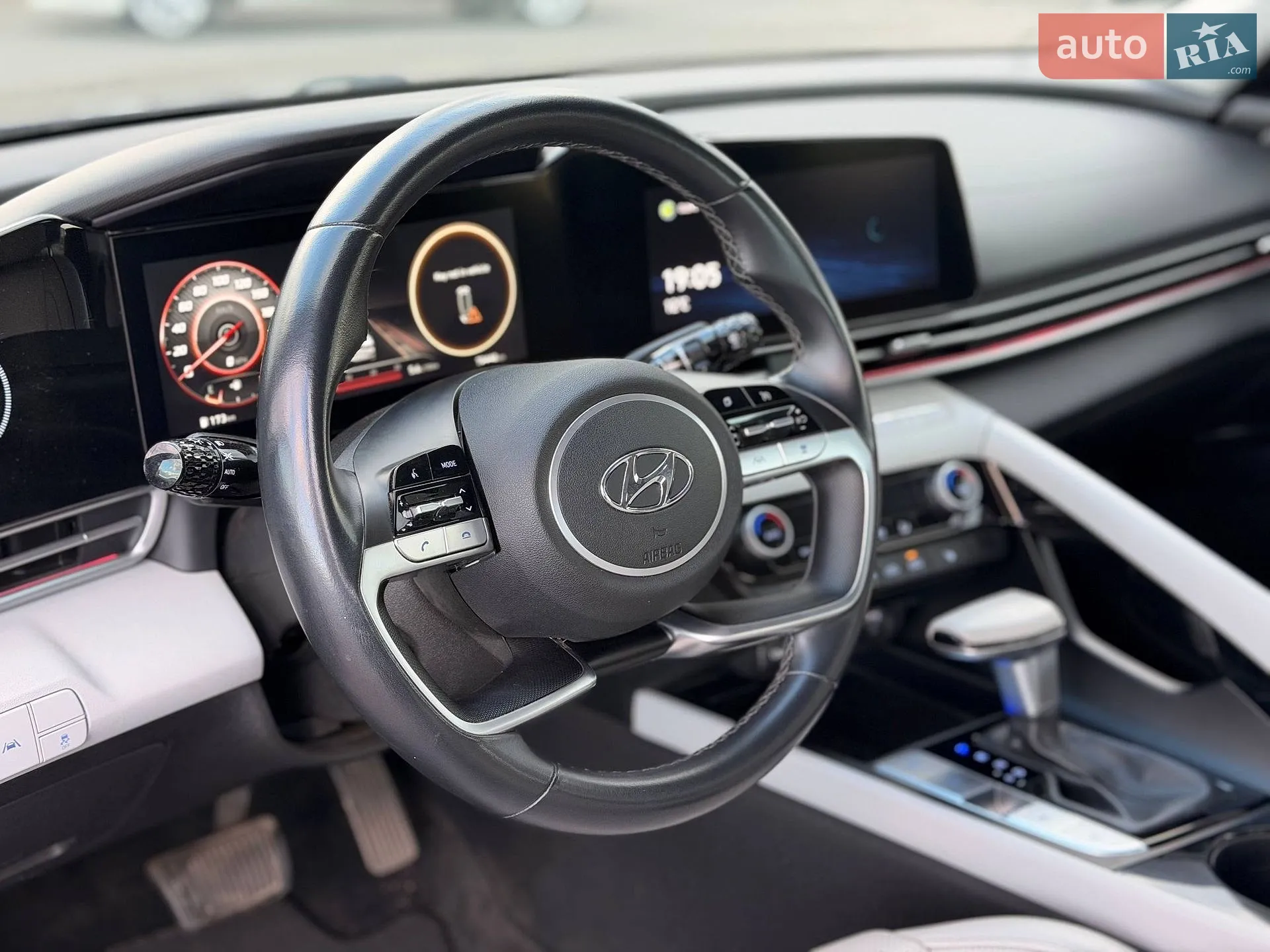 2020 Hyundai Elantra - мініатюра 48