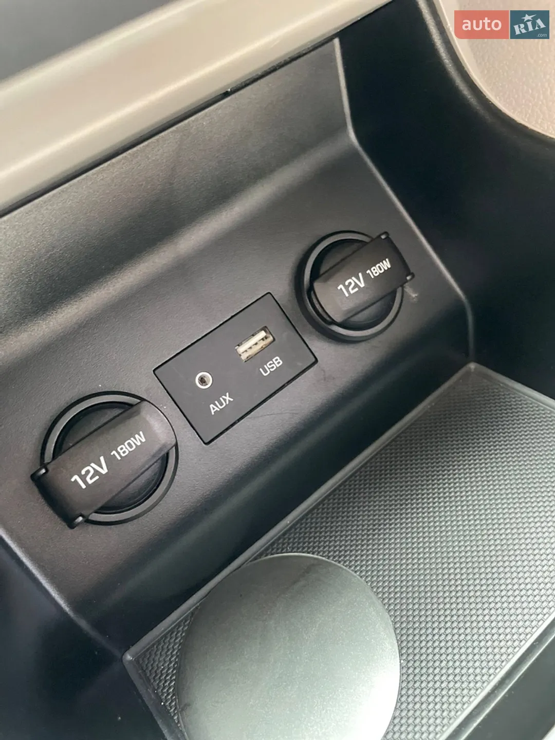 2019 Hyundai Elantra - мініатюра 23