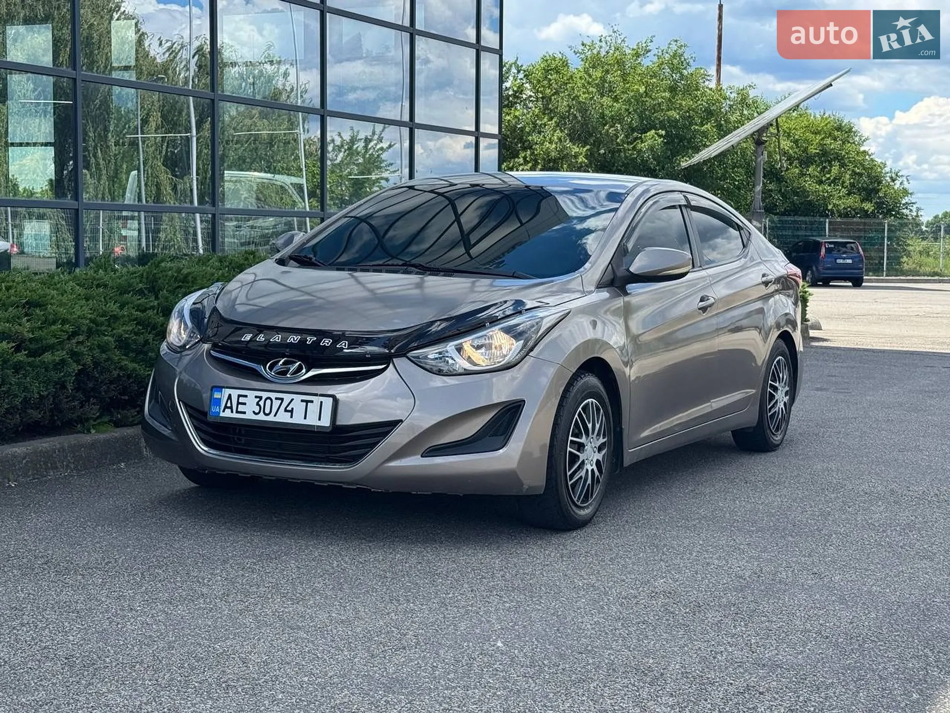 2014 Hyundai Elantra - мініатюра 3