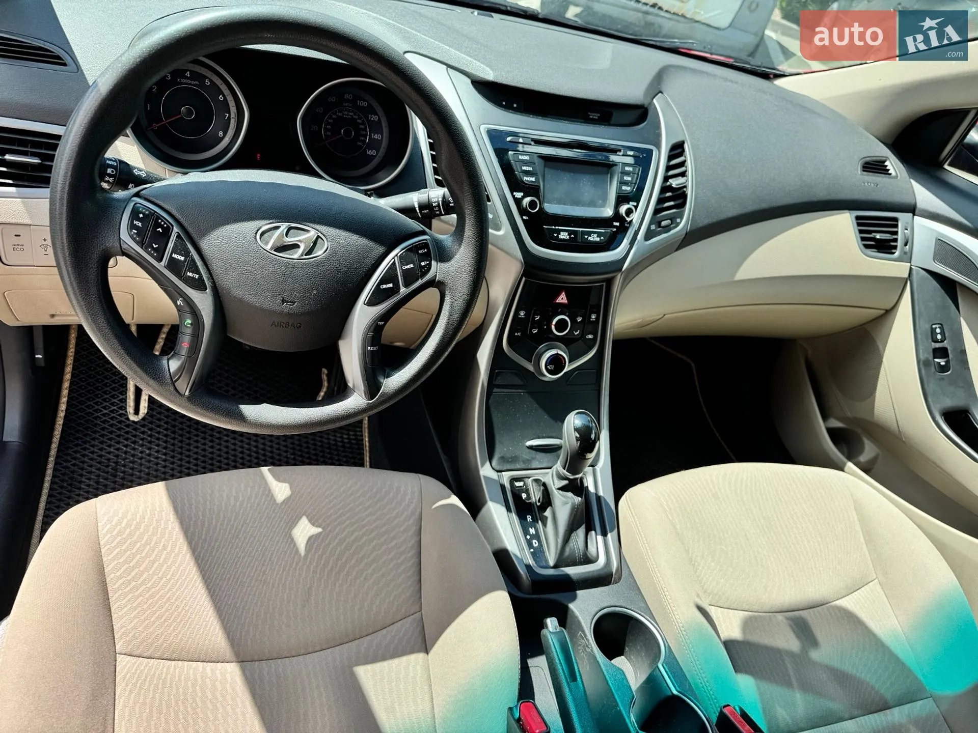 2015 Hyundai Elantra - мініатюра 5