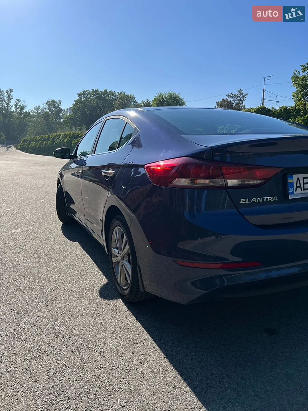 2018 Hyundai Elantra - мініатюра 8