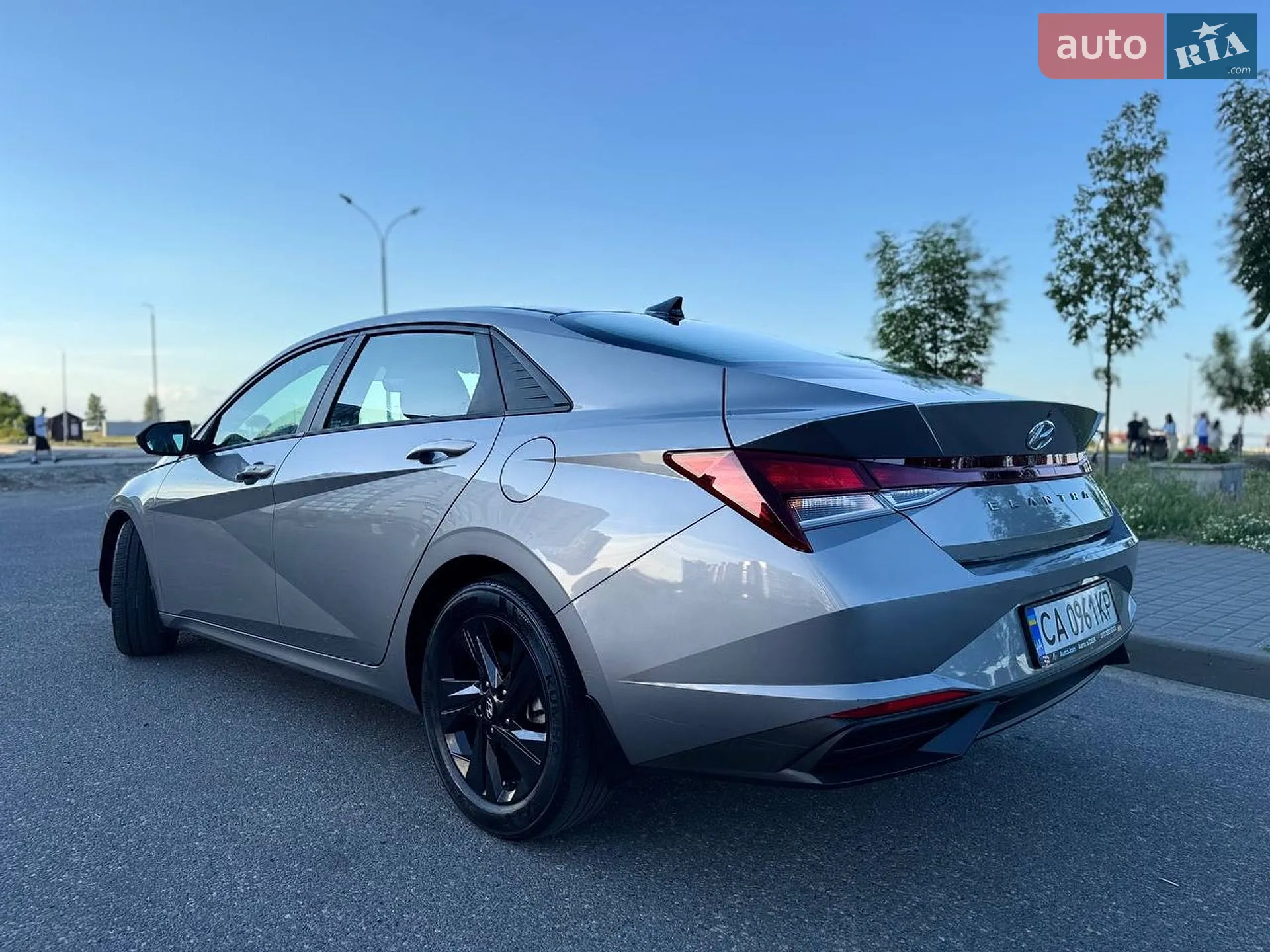 2021 Hyundai Elantra - мініатюра 9