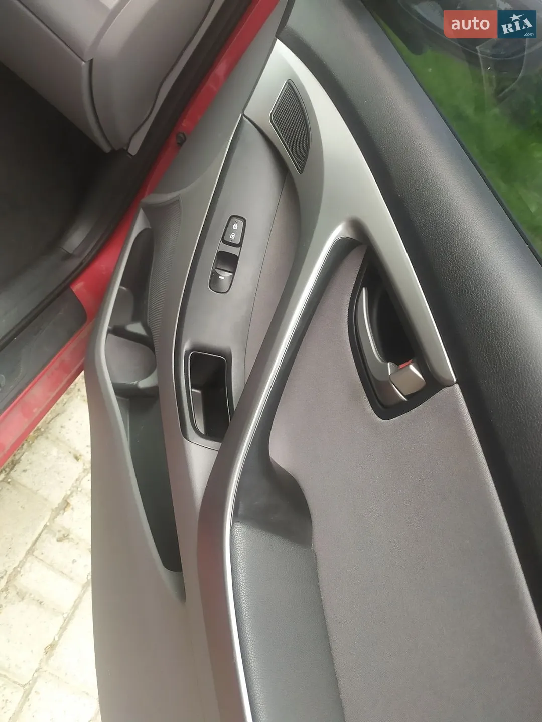 2014 Hyundai Elantra - мініатюра 12