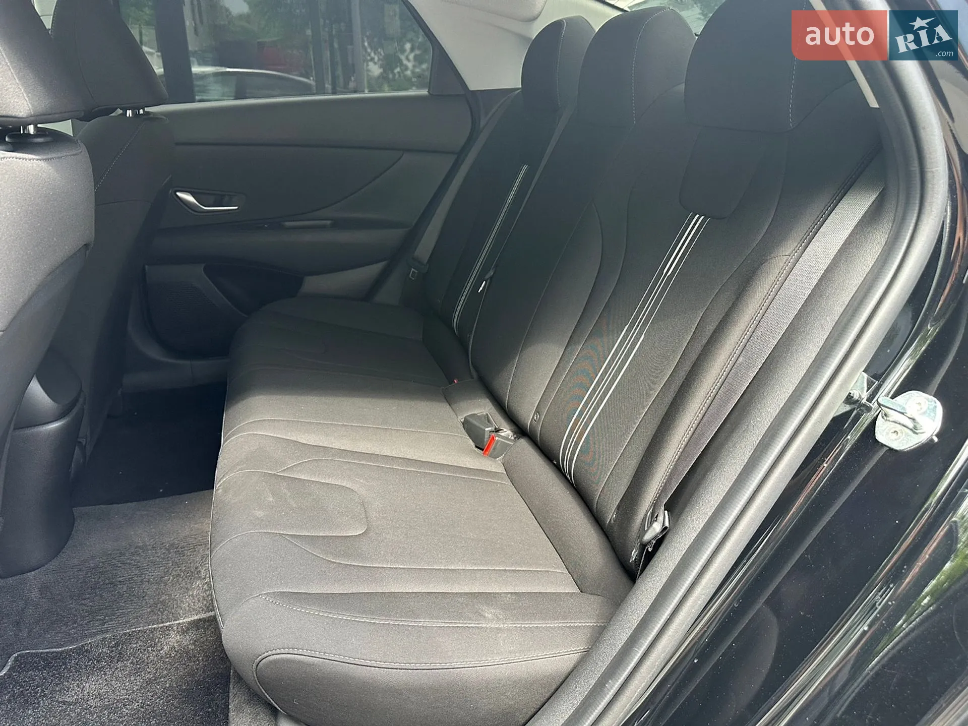 2021 Hyundai Elantra - мініатюра 10
