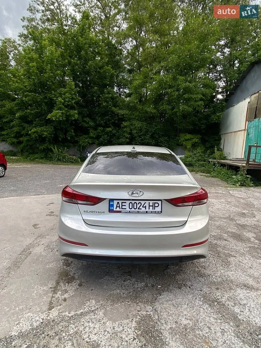2017 Hyundai Elantra - мініатюра 6