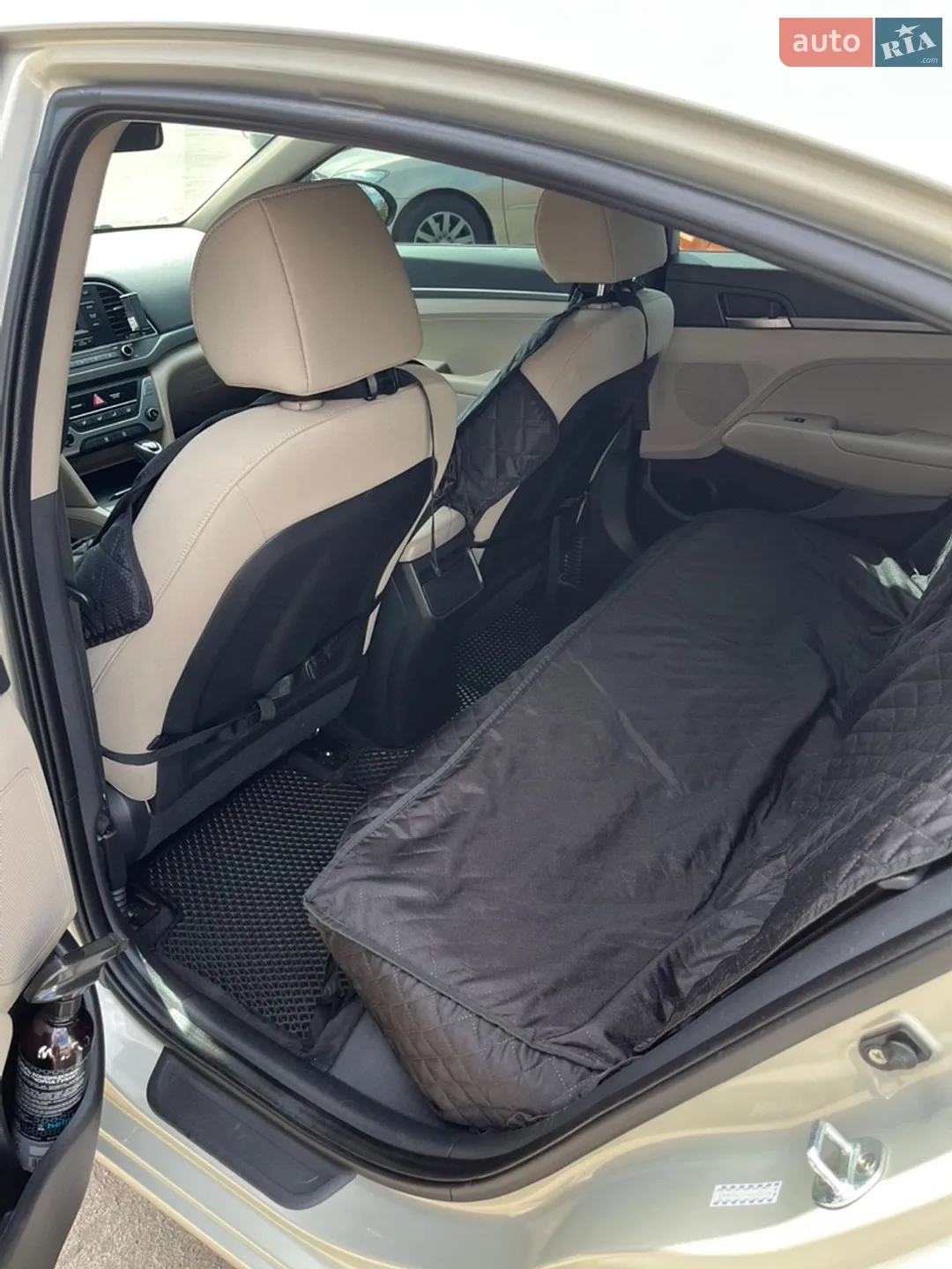 2017 Hyundai Elantra - мініатюра 9