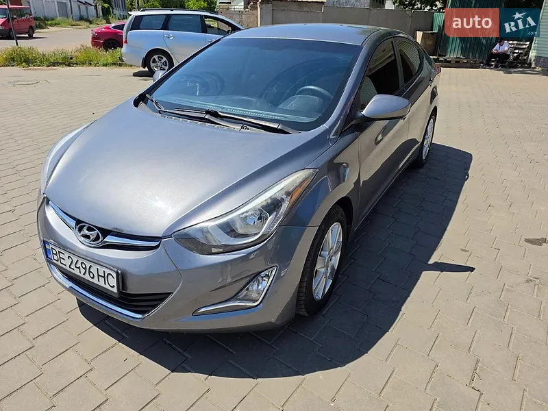 Hyundai Elantra