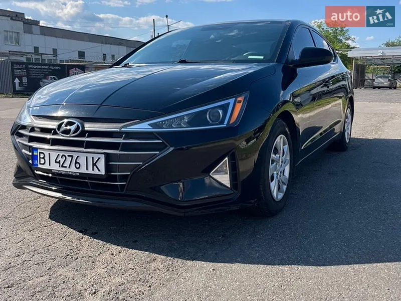 Hyundai Elantra
