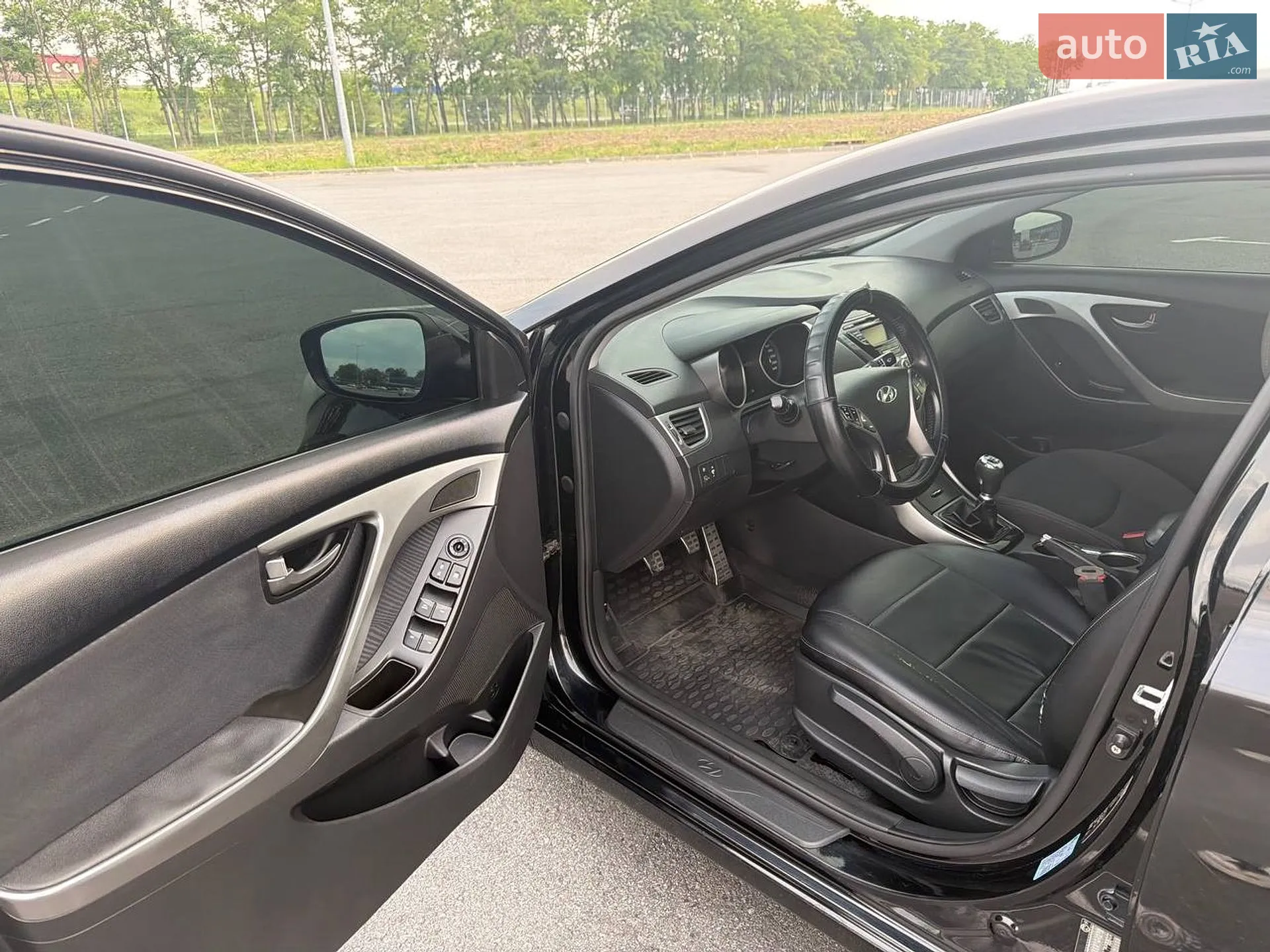 2013 Hyundai Elantra - мініатюра 11