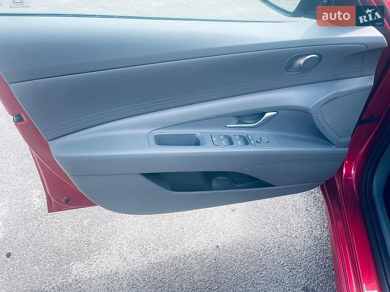 Hyundai Elantra 2023 VIN 5NPLM4AG5PH110205 фото оголошення 10 з 70