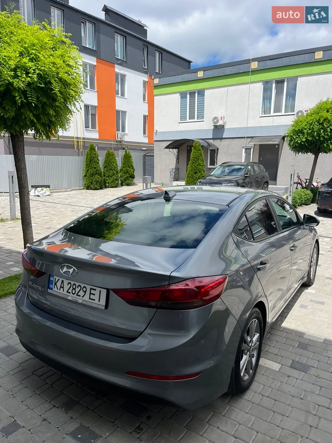 2017 Hyundai Elantra - мініатюра 2