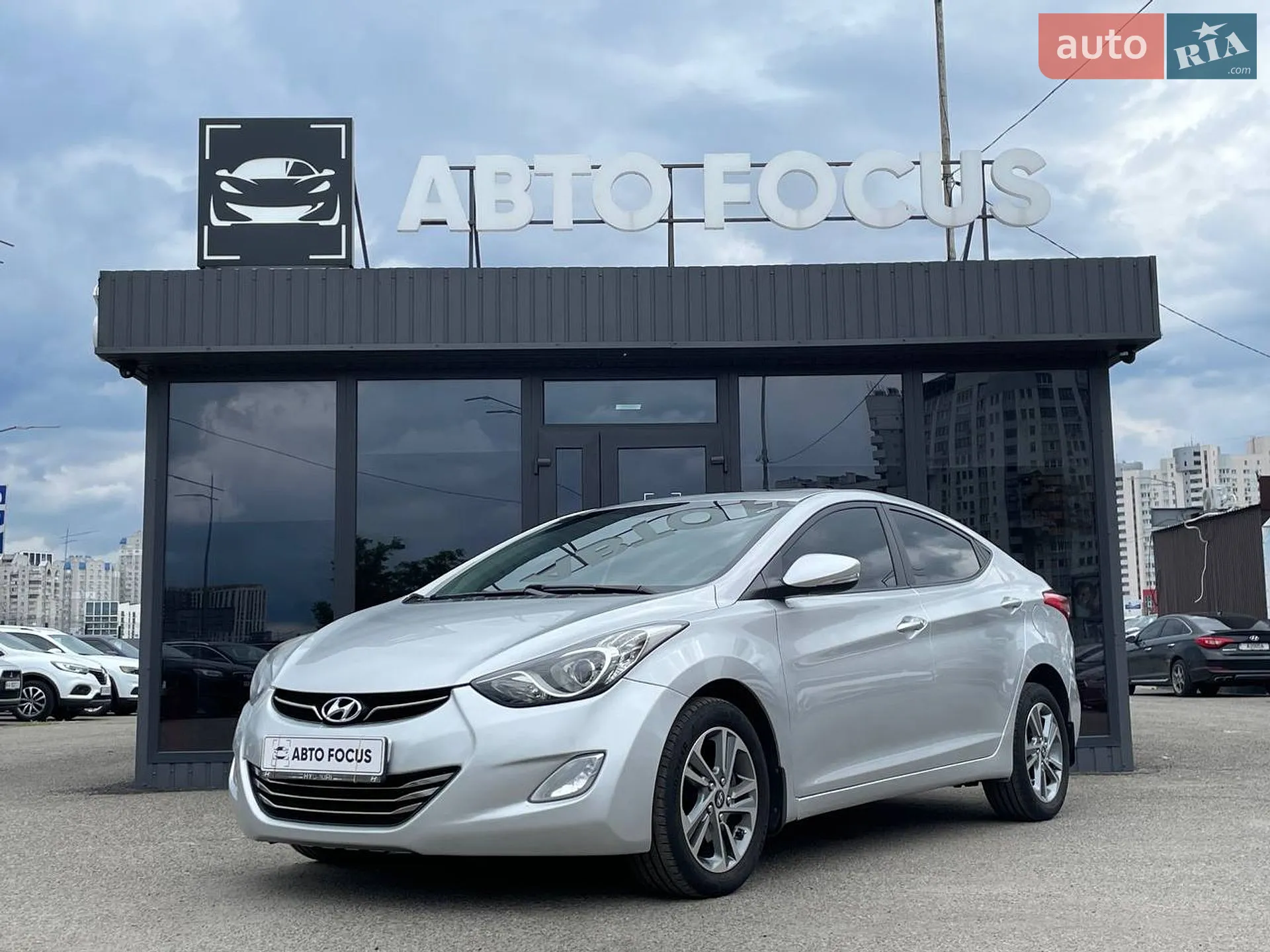 2012 Hyundai Elantra - мініатюра 4