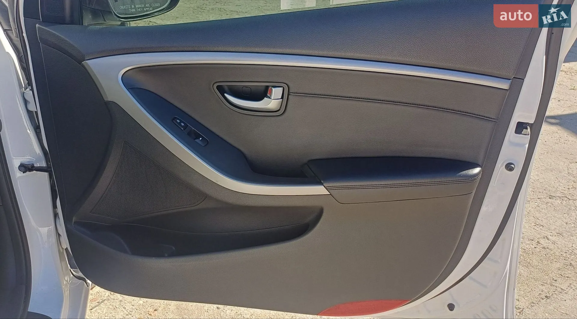 2012 Hyundai Elantra - мініатюра 21
