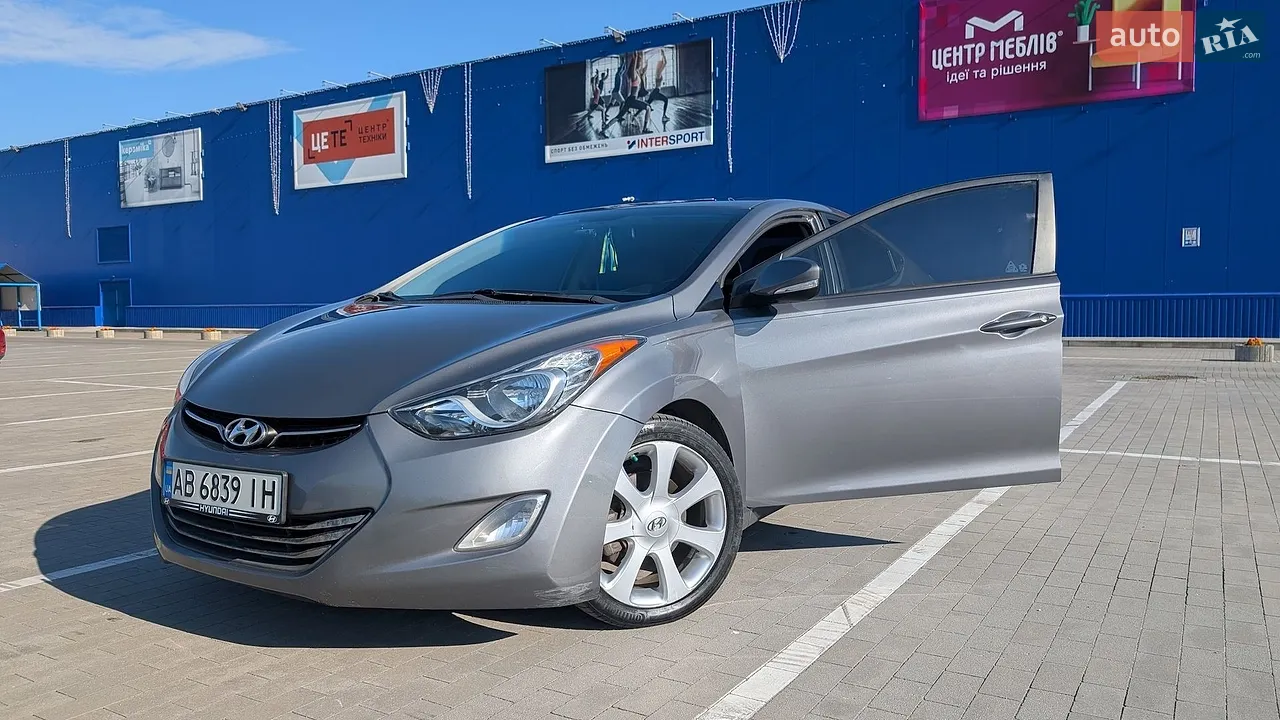 2014 Hyundai Elantra - мініатюра 26