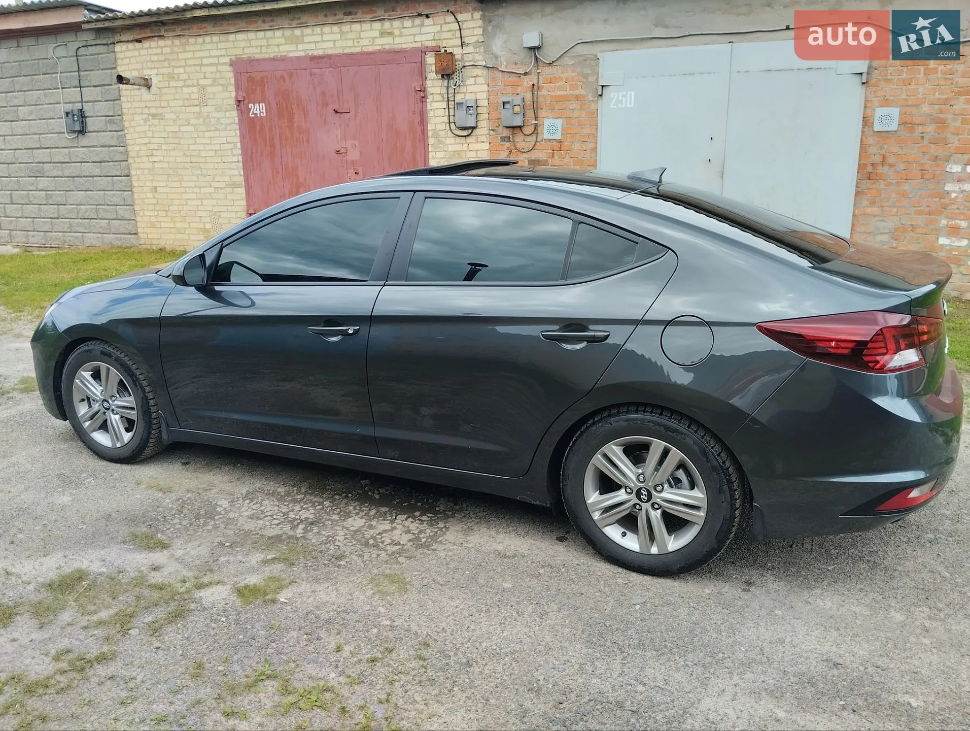 2020 Hyundai Elantra - мініатюра 28