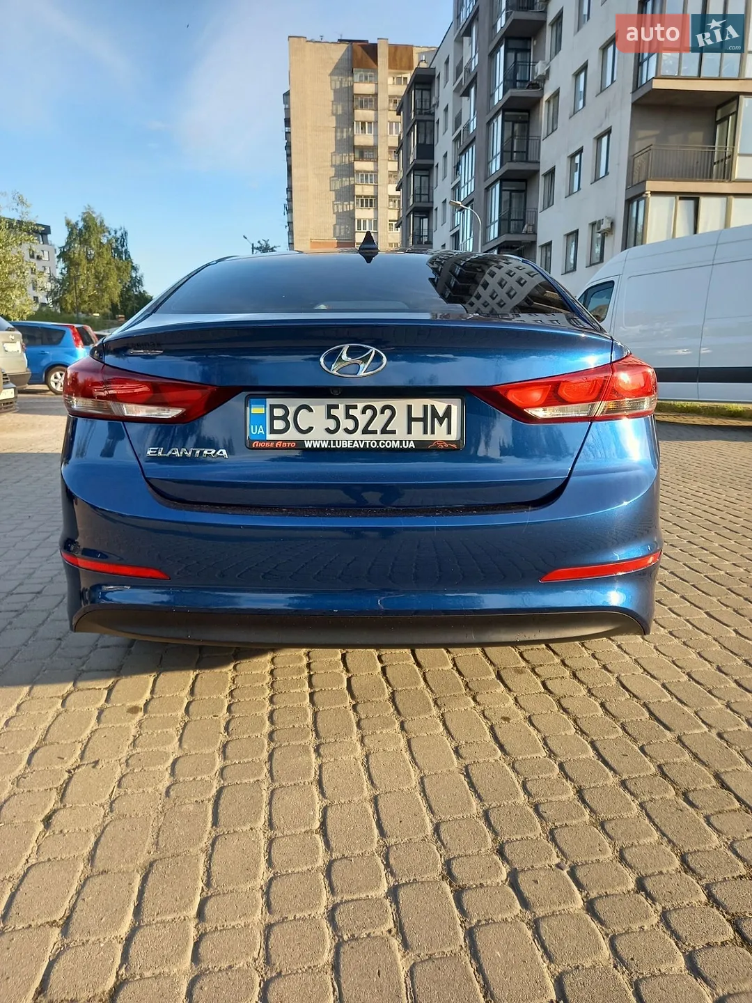 2016 Hyundai Elantra - мініатюра 2