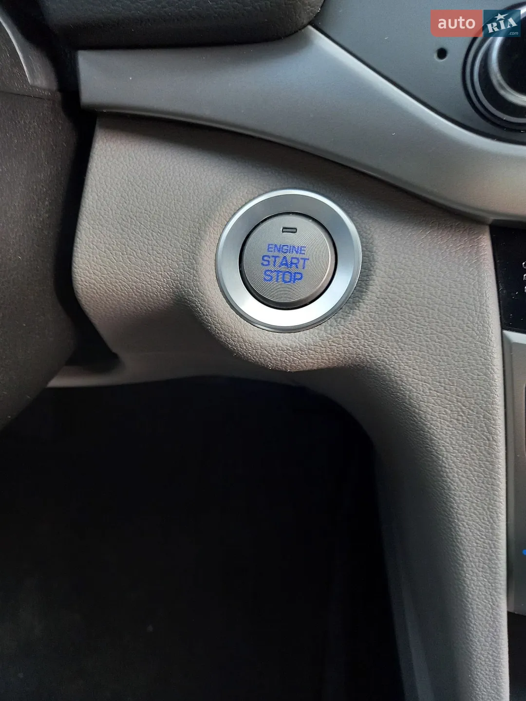 2016 Hyundai Elantra - мініатюра 12