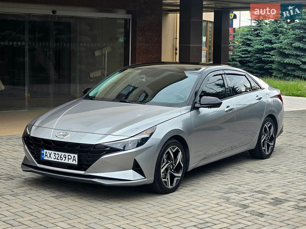 2019 Hyundai Elantra - мініатюра 24