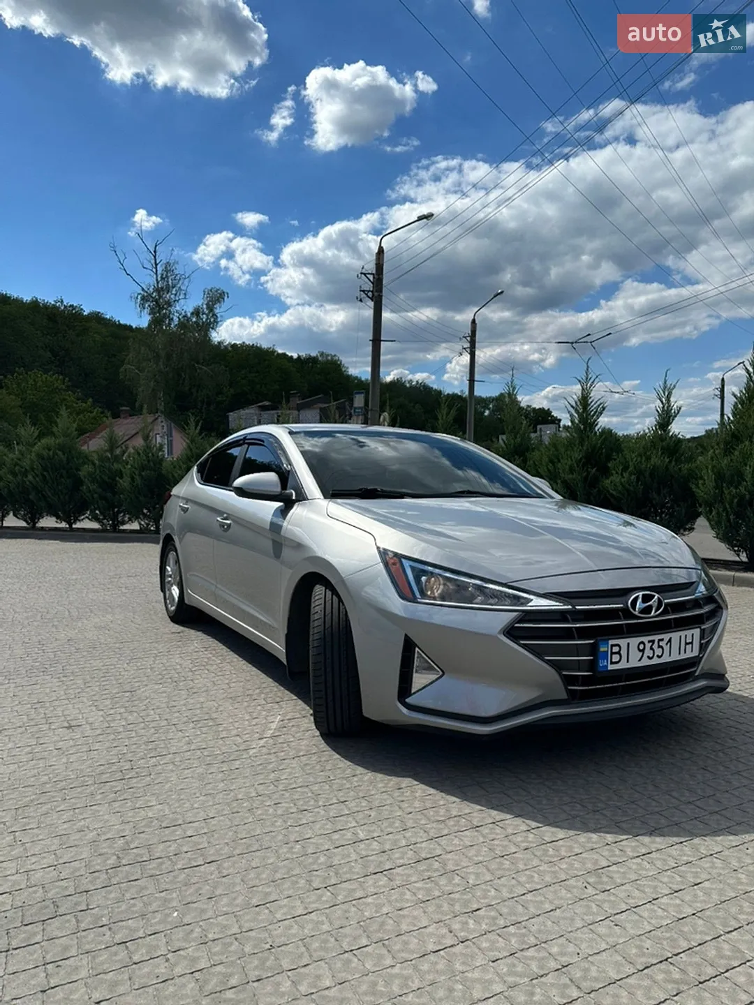 2019 Hyundai Elantra - мініатюра 2