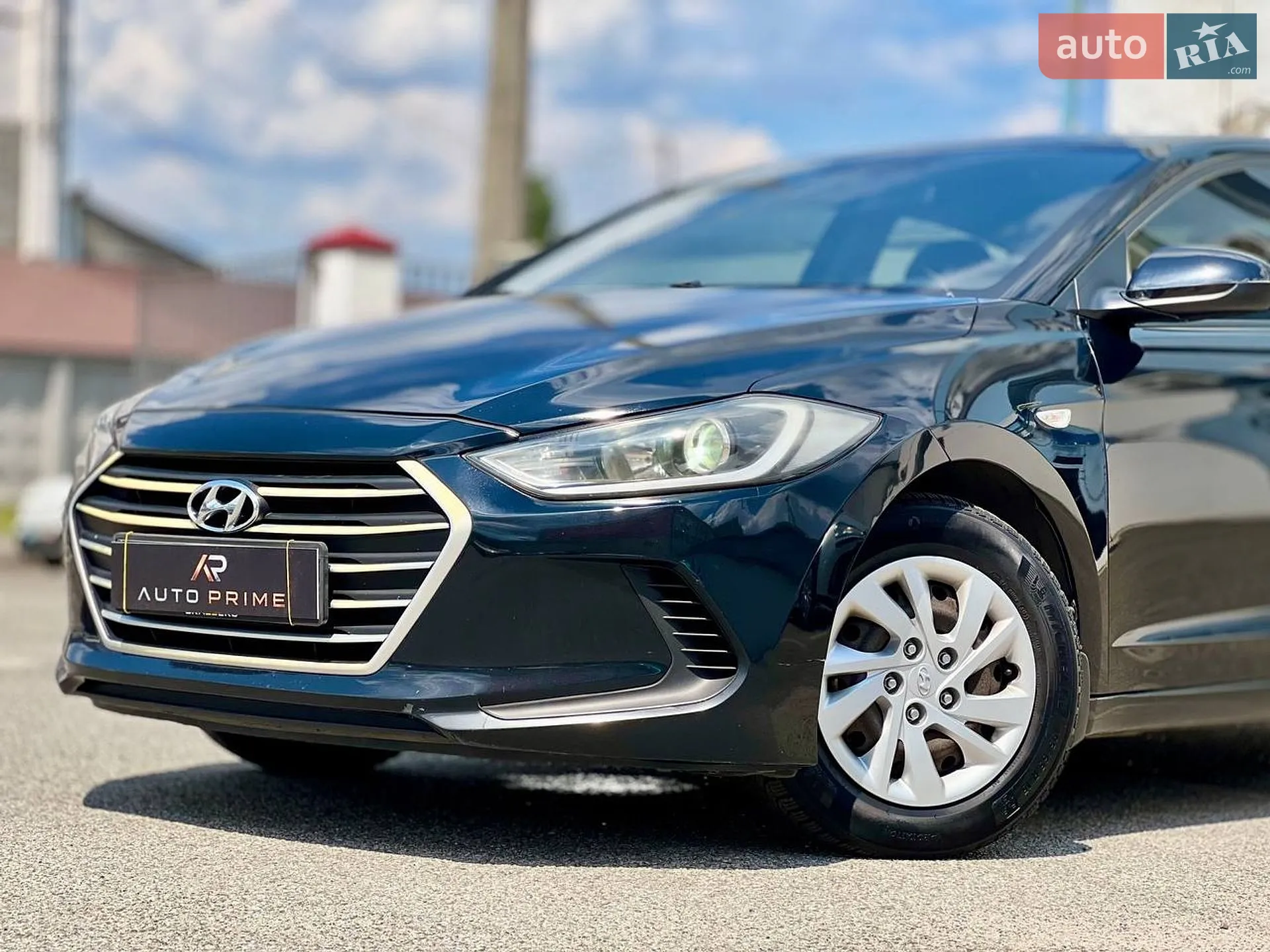 2017 Hyundai Elantra - мініатюра 11