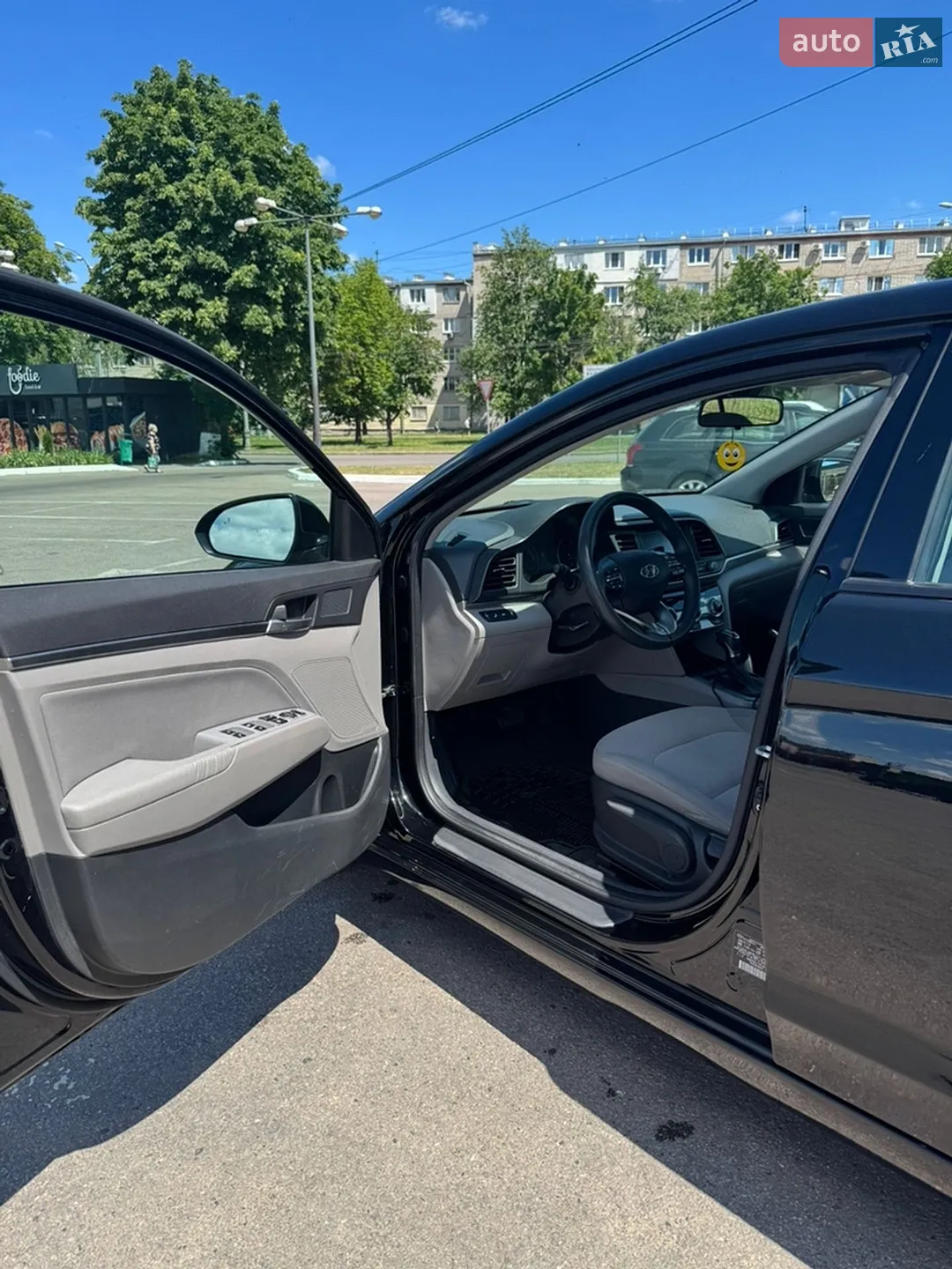 2019 Hyundai Elantra - мініатюра 16