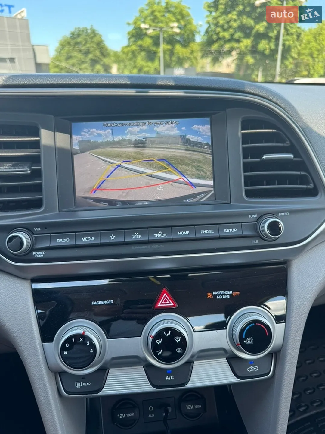 2019 Hyundai Elantra - мініатюра 28