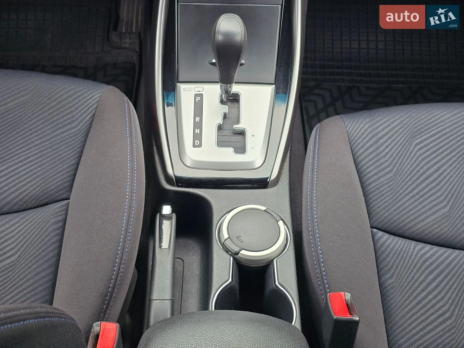 2011 Hyundai Elantra - мініатюра 36