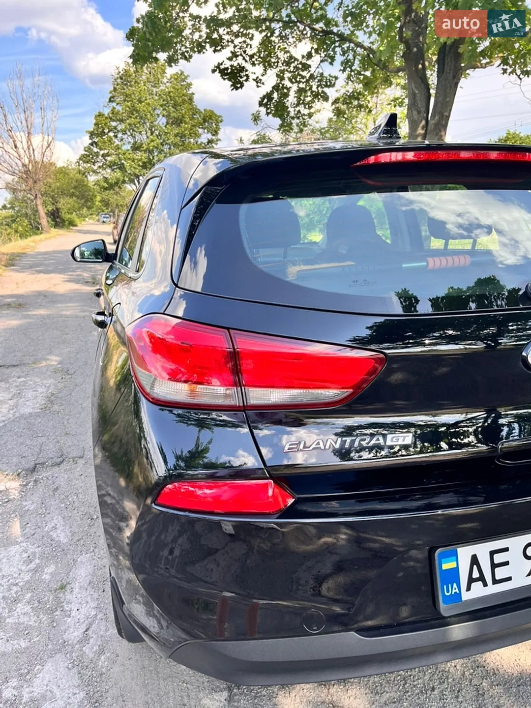 2017 Hyundai Elantra - мініатюра 6