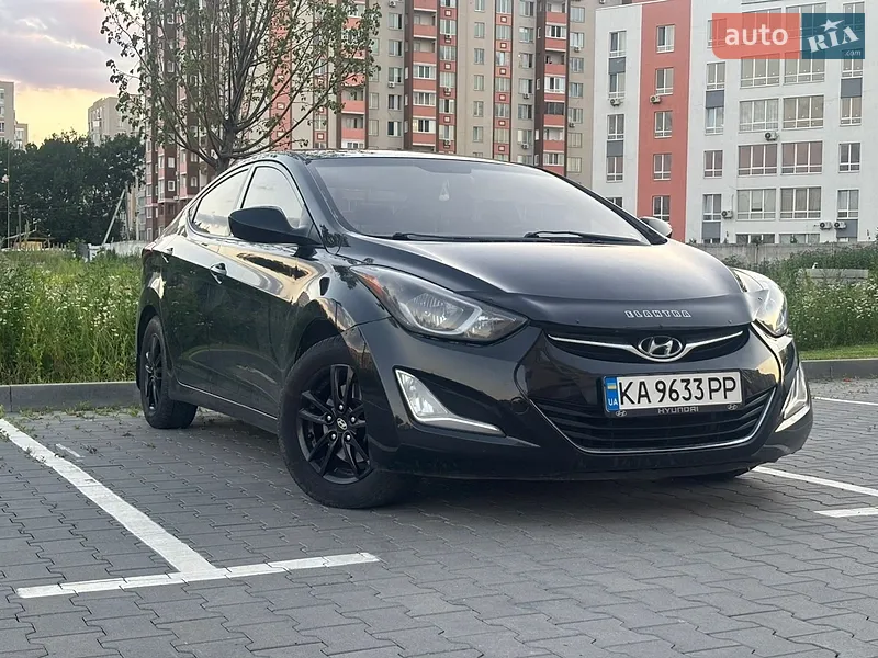 Hyundai Elantra
