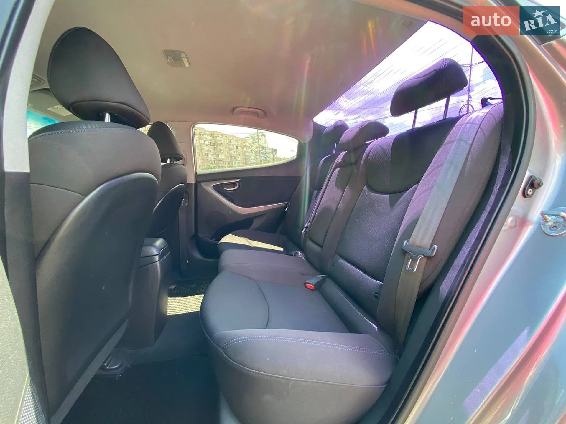 2011 Hyundai Elantra - мініатюра 8