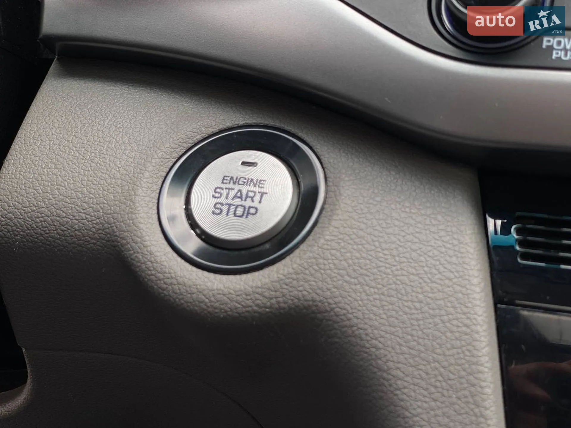 2018 Hyundai Elantra - мініатюра 35