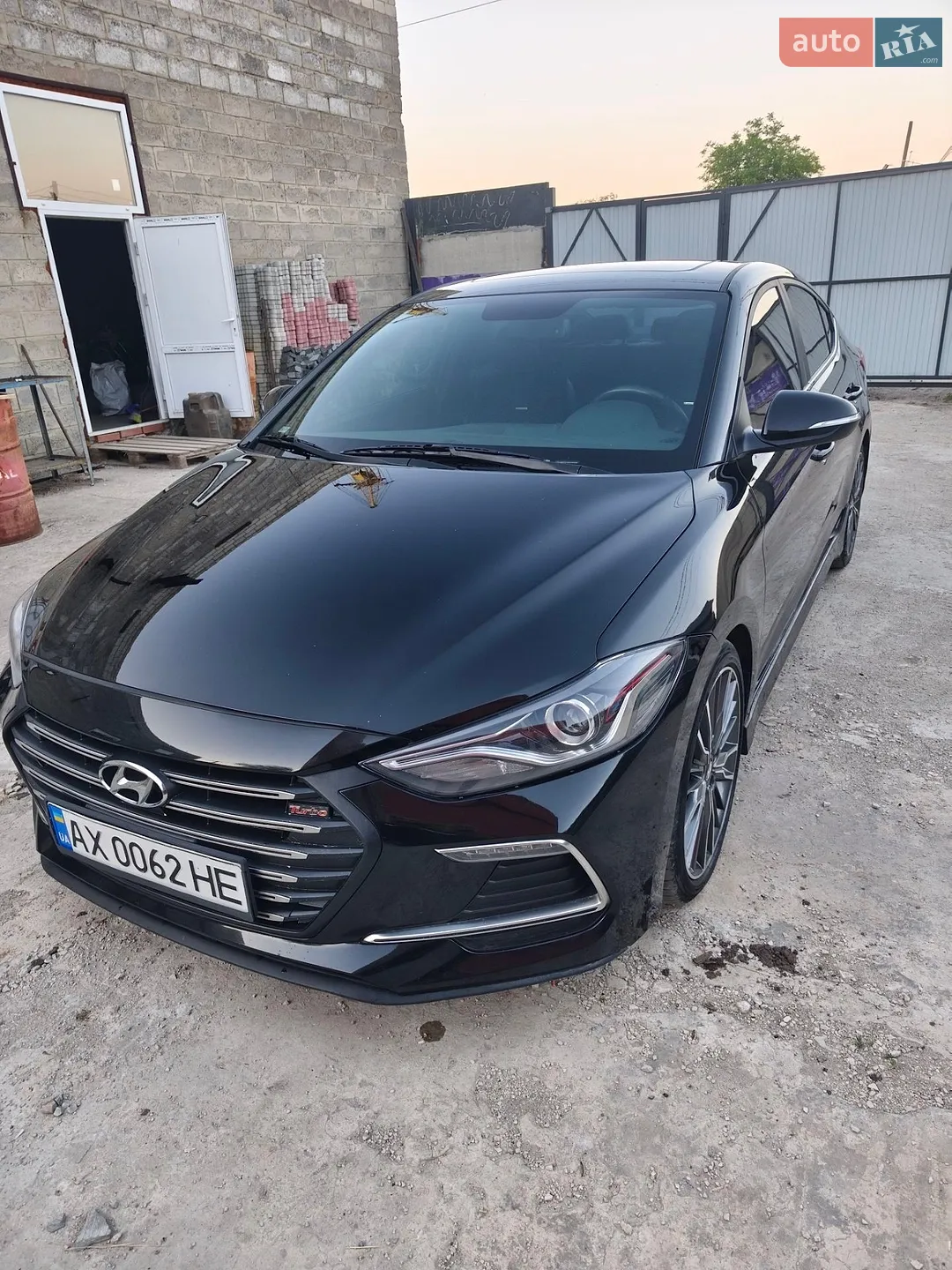 2016 Hyundai Elantra - мініатюра 10