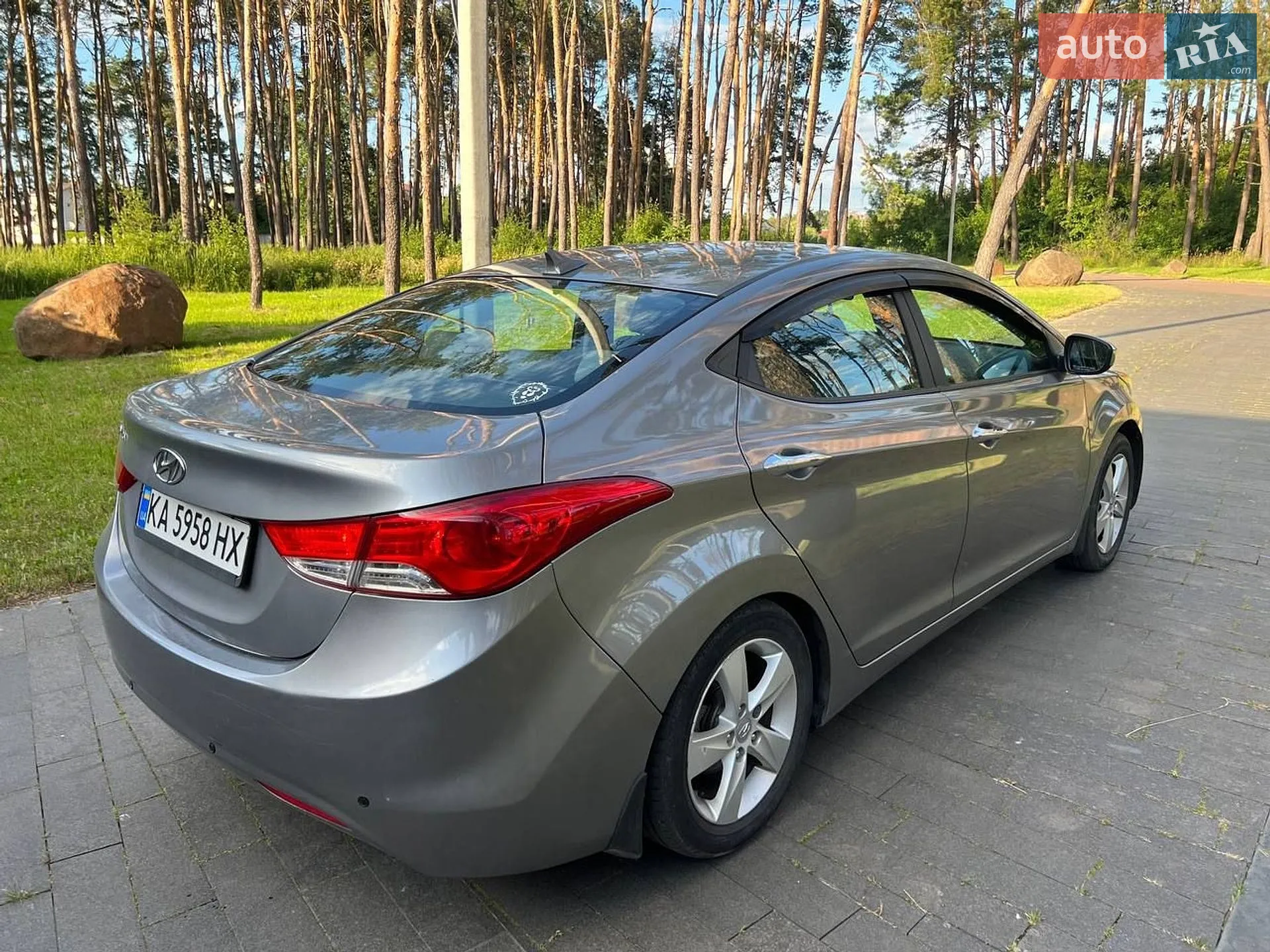 2012 Hyundai Elantra - мініатюра 7