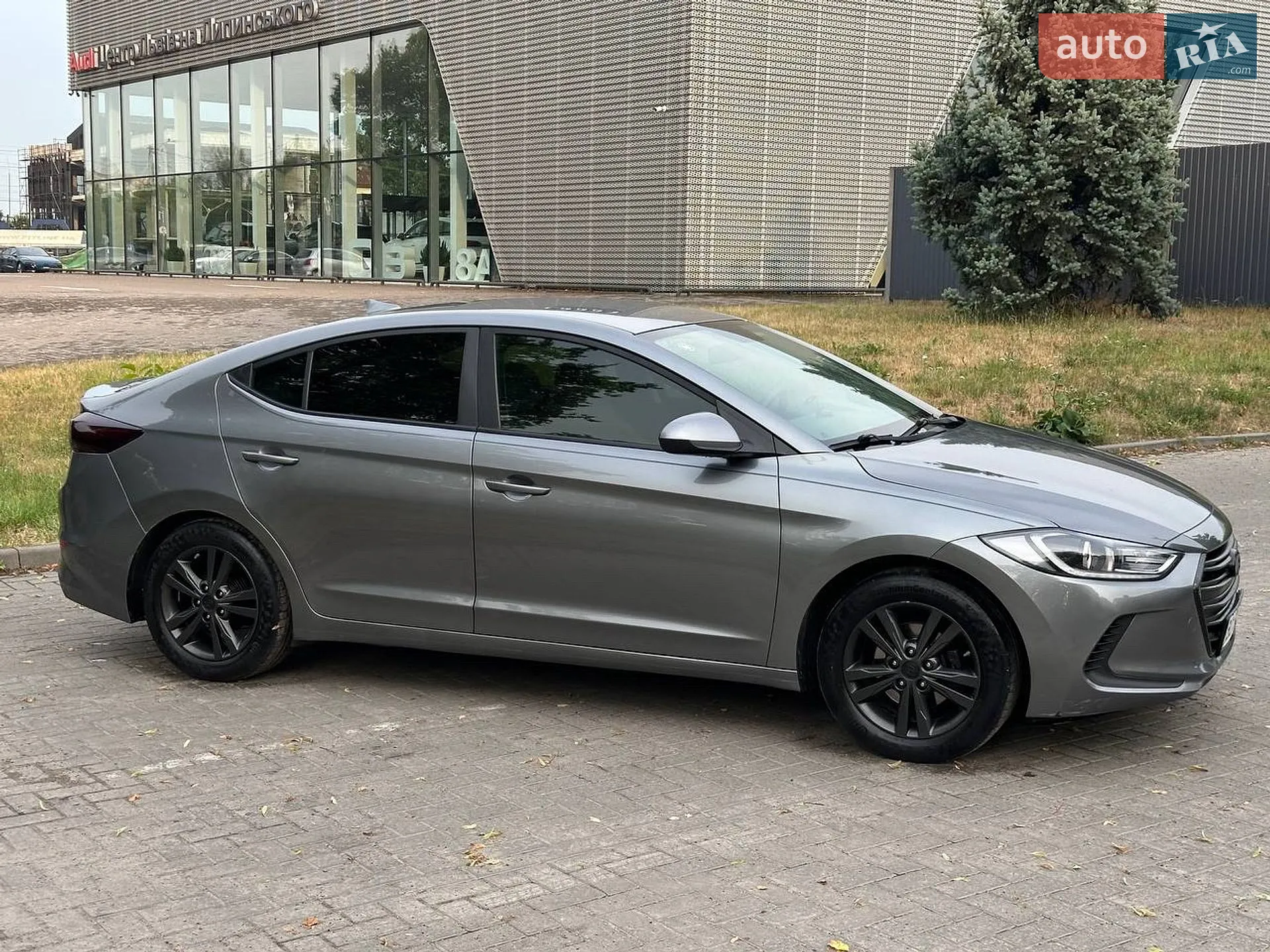 2017 Hyundai Elantra - мініатюра 6
