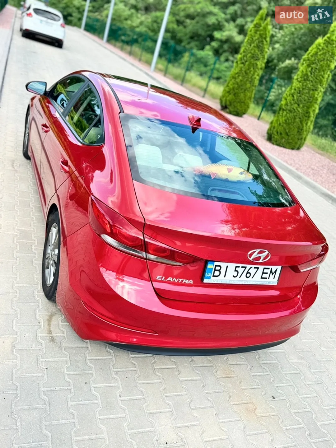 2017 Hyundai Elantra - мініатюра 15