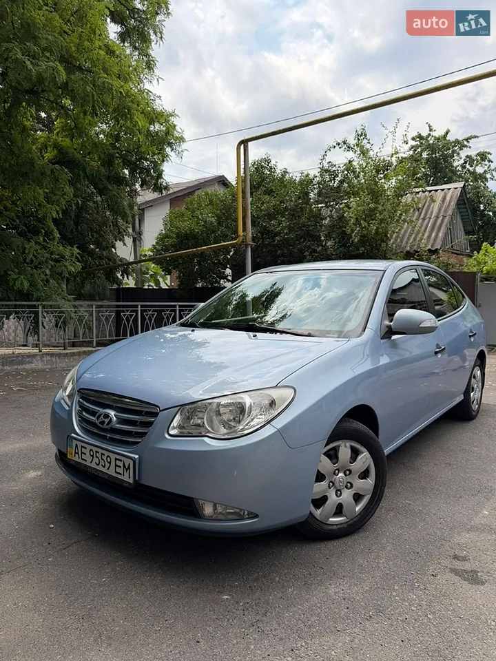 2010 Hyundai Elantra - мініатюра 7