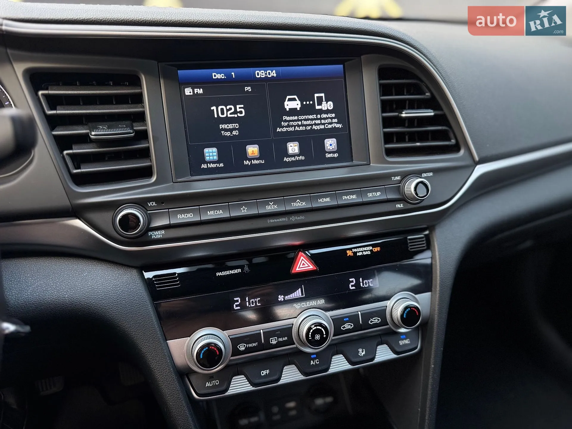 2019 Hyundai Elantra - мініатюра 24
