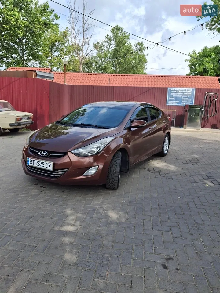2012 Hyundai Elantra - мініатюра 28